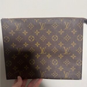 Elegant Monogram Brown Toiletry Bag